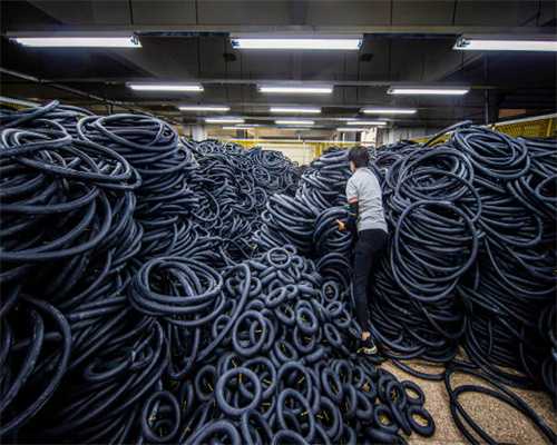 法兰克穆勒手表摔坏：专业维修指南与紧急处理建议